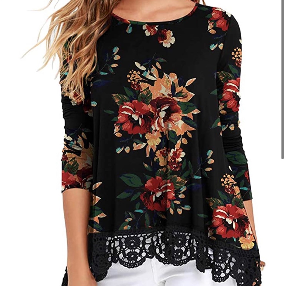 New with tags floral shirt